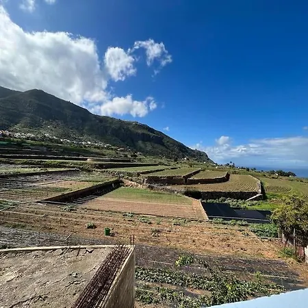 Casa Unifamiliar. Gran Terraza. Vistas. Tele Working Holiday home Los Realejos